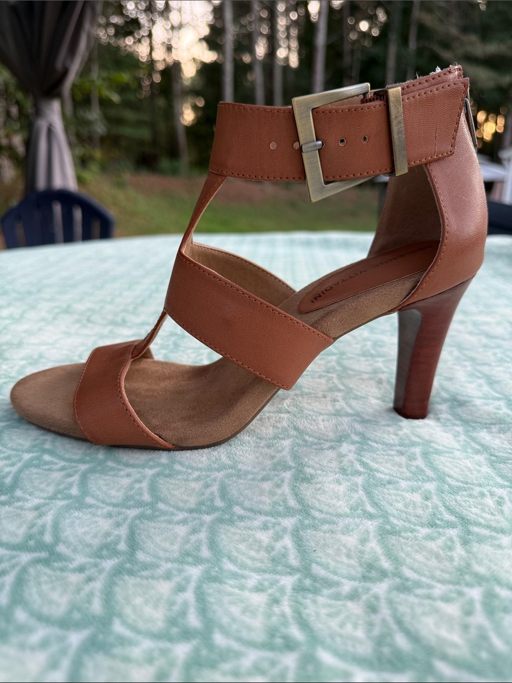 Adrienne Vittadini Varsity Tan Strappy Leather w/ Buckle High Heel, Sz 7